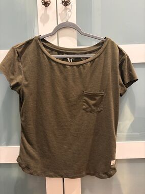 Vuori Olive Green Short Sleeve Pocket Tee